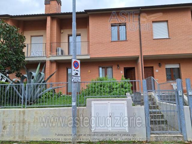 IMMOBILI IMMOBILE RESIDENZIALE Via Mario Saveri, 60035 Jesi AN, Italia