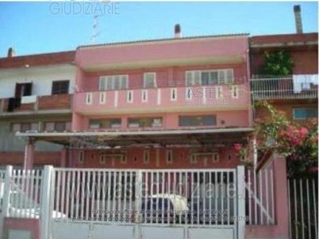 IMMOBILI IMMOBILE RESIDENZIALE Via Michelangelo, 25, 09023 Monastir CA, Italia
