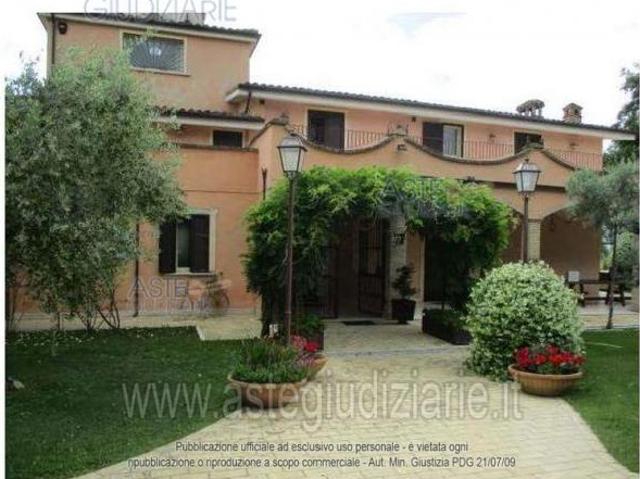 IMMOBILI IMMOBILE RESIDENZIALE Via Moncocitto, 2, 65012 Cepagatti PE, Italia