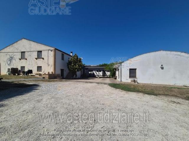 IMMOBILI IMMOBILE RESIDENZIALE Via Moscarola, 65013 Citt Sant'Angelo PE, Italia