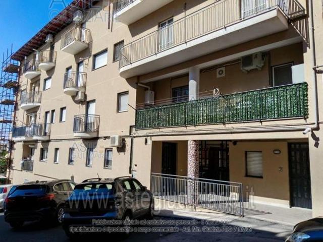 IMMOBILI IMMOBILE RESIDENZIALE Via Albert Einstein, 95031 Adrano CT, Italia