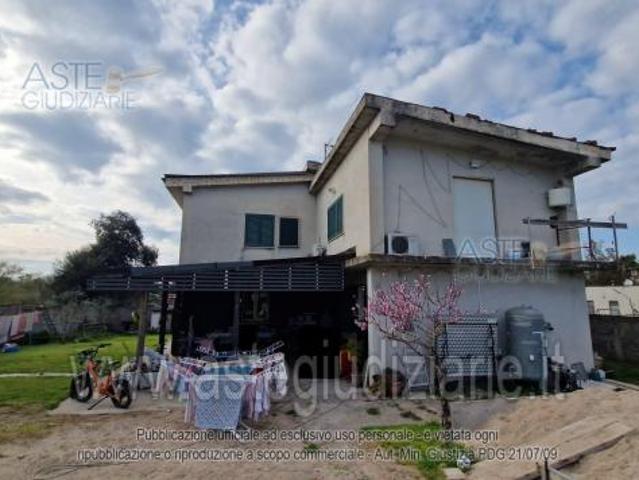 IMMOBILI IMMOBILE RESIDENZIALE Via Alento, 24, 04011 Genio Civile LT, Italia