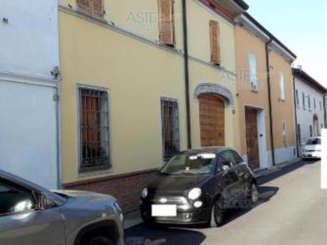 IMMOBILI IMMOBILE RESIDENZIALE Via Alessandro Manzoni, 14, 46012 Bozzolo MN, Italia