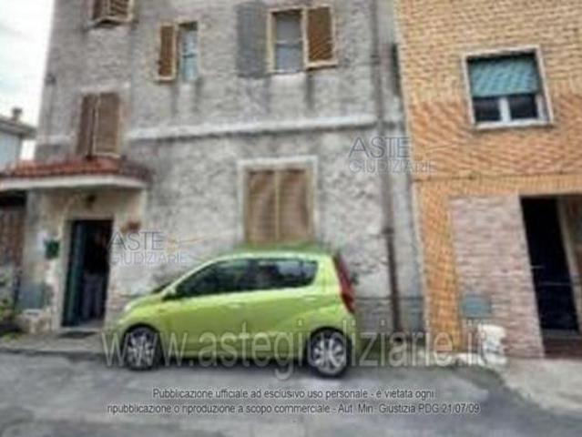 IMMOBILI IMMOBILE RESIDENZIALE Via Ancona 19