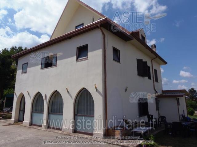 IMMOBILI IMMOBILE RESIDENZIALE Via Ara dei Casali n.19