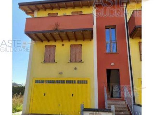 IMMOBILI IMMOBILE RESIDENZIALE Via Belfiore, 19, 46040 Casaloldo MN, Italia