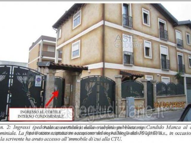 IMMOBILI IMMOBILE RESIDENZIALE via Candido Manca 16