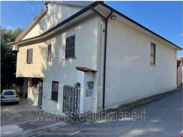 IMMOBILI IMMOBILE RESIDENZIALE Via Case Mangiapelo