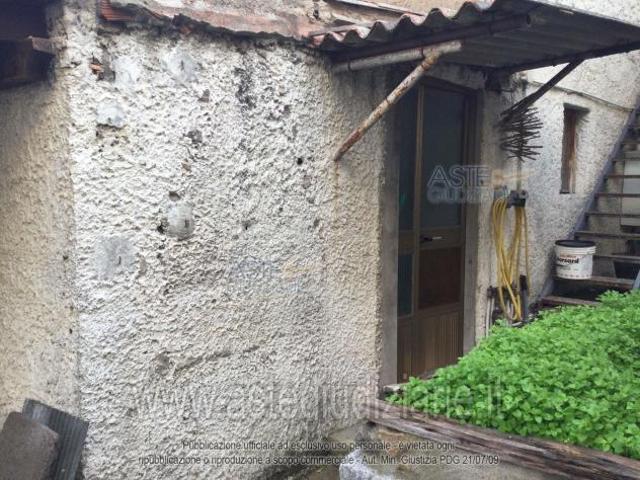 IMMOBILI IMMOBILE RESIDENZIALE via Carlo Alberto 2