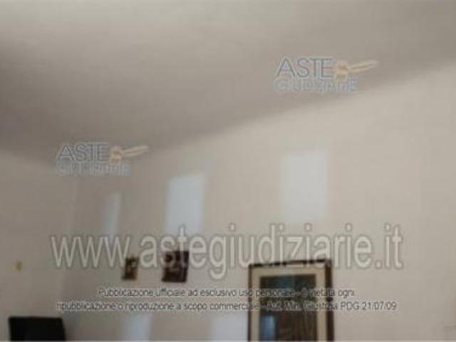 IMMOBILI IMMOBILE RESIDENZIALE Via Cesare Battisti, 86, 74121 Taranto TA, Italia