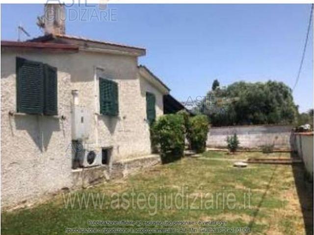 IMMOBILI IMMOBILE RESIDENZIALE Via Corace, 12, 04011 Cogna LT, Italia
