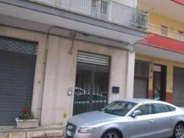 IMMOBILI IMMOBILE RESIDENZIALE Via degli Oleandri via dei Frassini 41