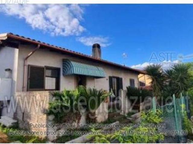 IMMOBILI IMMOBILE RESIDENZIALE Via dei Castagni, 53, 00040 Lariano RM, Italia
