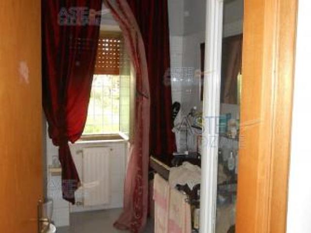IMMOBILI IMMOBILE RESIDENZIALE Via della Peschiera, 59
