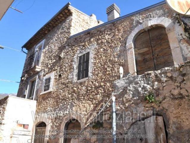 IMMOBILI IMMOBILE RESIDENZIALE Via delle Aie, 67025 Ofena AQ, Italia