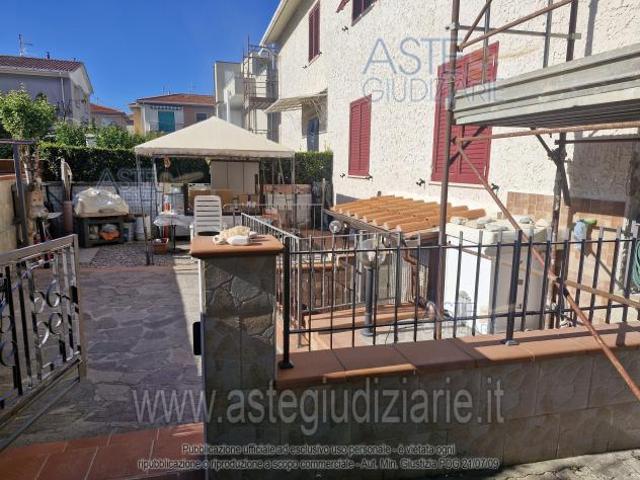 IMMOBILI IMMOBILE RESIDENZIALE Via Ferrucci, 32, 57023 Cecina LI, Italia