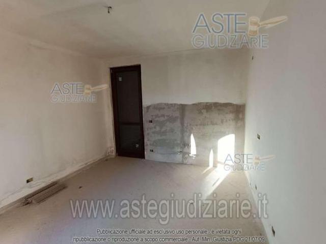 IMMOBILI IMMOBILE RESIDENZIALE Via G. Falcone
