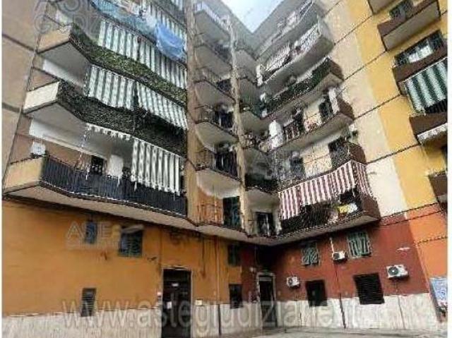 IMMOBILI IMMOBILE RESIDENZIALE Via G. Maturi, 26, 74121 Taranto TA, Italia