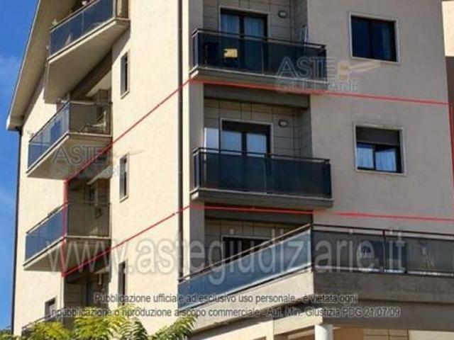 IMMOBILI IMMOBILE RESIDENZIALE Via Garibaldi, 390, 67051 Avezzano AQ, Italia