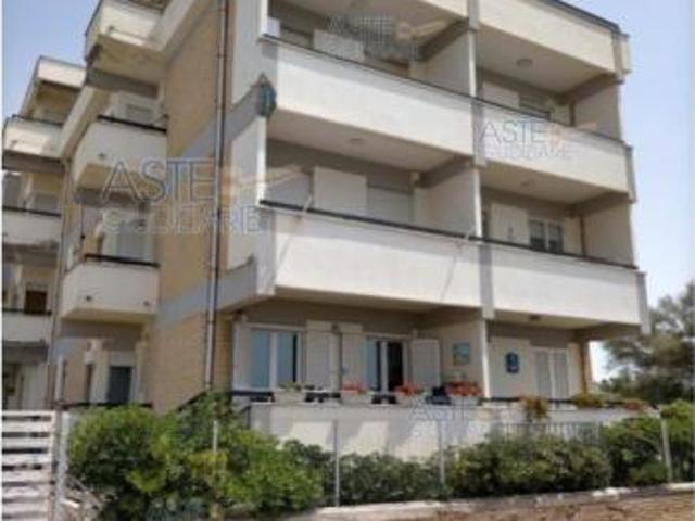 IMMOBILI IMMOBILE RESIDENZIALE via lungomare 3275