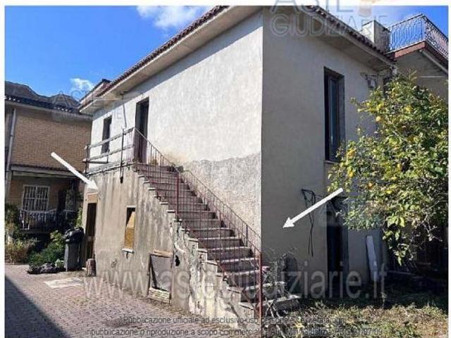IMMOBILI IMMOBILE RESIDENZIALE Via la Neve, 55, 04019 Terracina LT, Italia