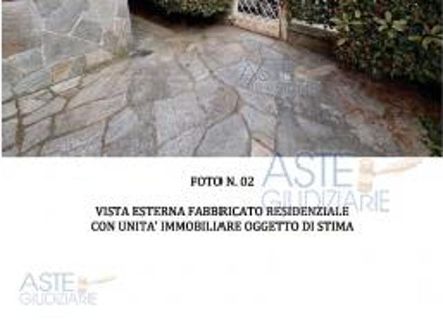 IMMOBILI IMMOBILE RESIDENZIALE Via Lazzaro Arcelli 26