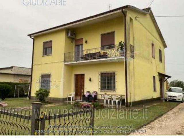 IMMOBILI IMMOBILE RESIDENZIALE Via Padania, 6, 46023 Gonzaga MN, Italia