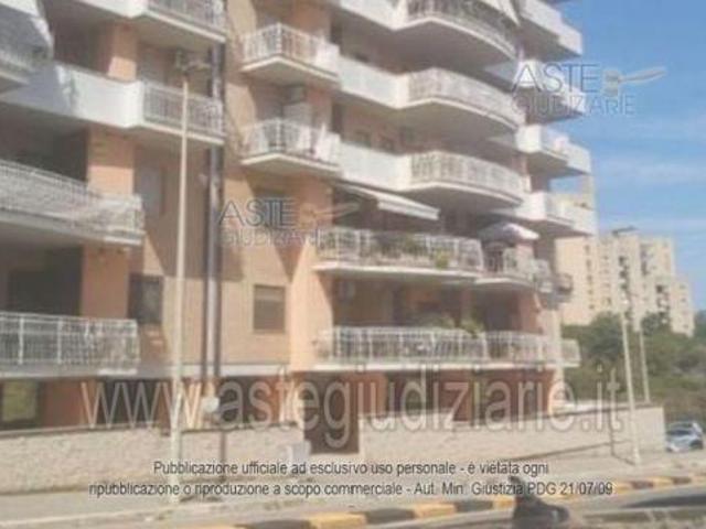 IMMOBILI IMMOBILE RESIDENZIALE Via Pino Romualdi, 6, 00071 Pomezia RM, Italia