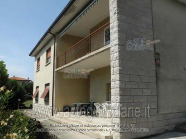 IMMOBILI IMMOBILE RESIDENZIALE via Polesini 8/1