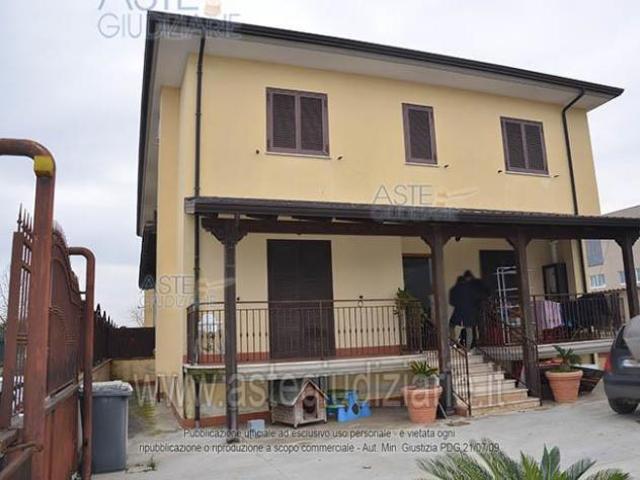 IMMOBILI IMMOBILE RESIDENZIALE via Ponza n. 29 e 31/33