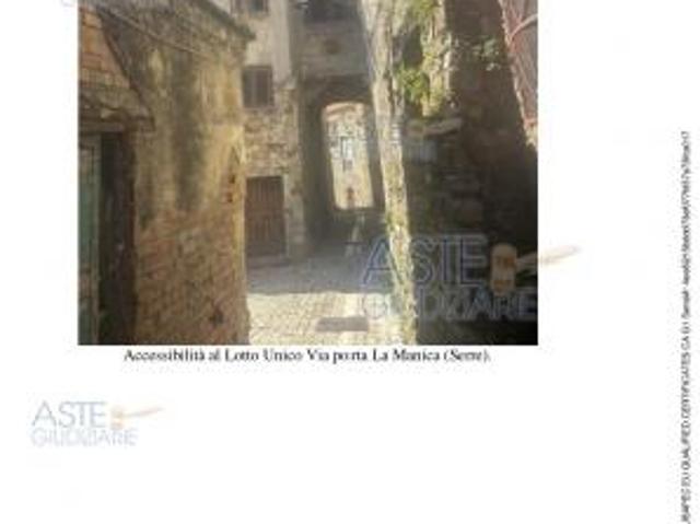 IMMOBILI IMMOBILE RESIDENZIALE Via Porta la Manica