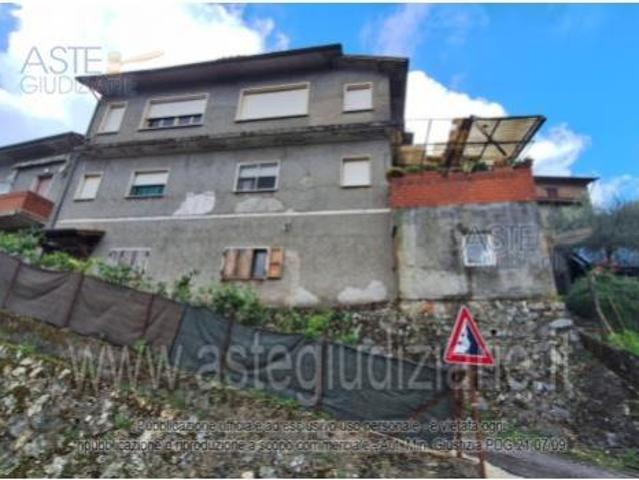 IMMOBILI IMMOBILE RESIDENZIALE Via Ruga dei Chiodi, 37, 55041 Fibbiano LU, Italia