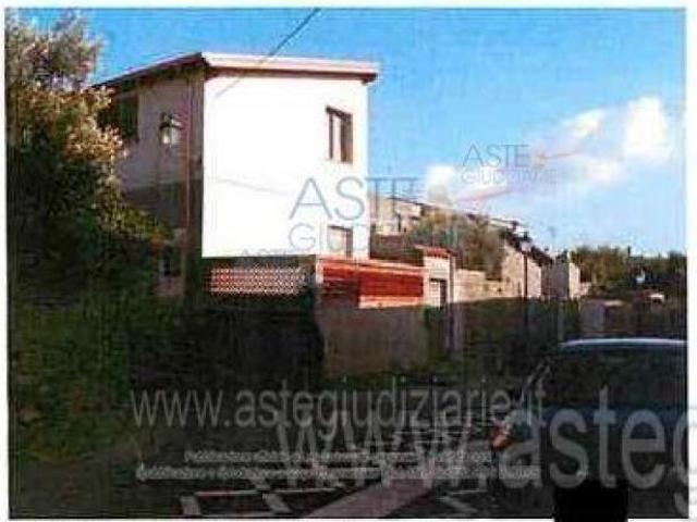 IMMOBILI IMMOBILE RESIDENZIALE Via Romagna, 31, 09027 Serrenti VS, Italia