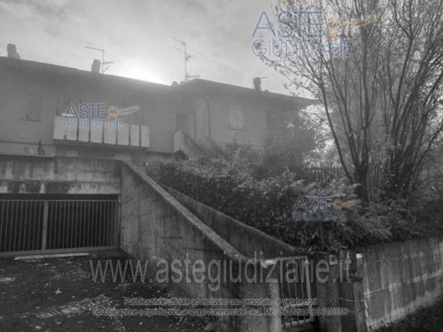 IMMOBILI IMMOBILE RESIDENZIALE Via Suor E. Caselli 98/B