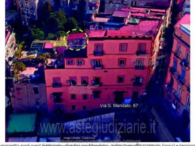 IMMOBILI IMMOBILE RESIDENZIALE Via S. Mandato, 67, 80136 Napoli NA, Italia