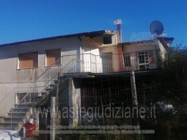 IMMOBILI IMMOBILE RESIDENZIALE Via Santa Caterina, Licusati SA, Italia