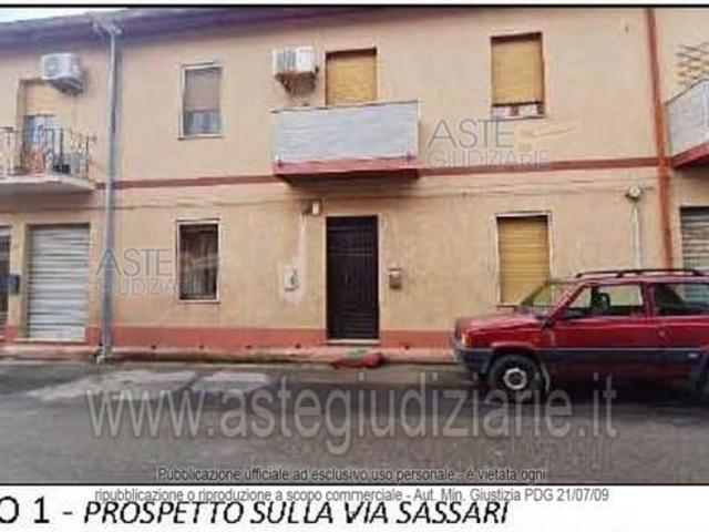 IMMOBILI IMMOBILE RESIDENZIALE Via Sassari, 36, 09015 Domusnovas SU, Italia