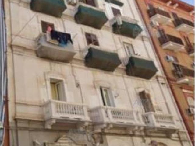 IMMOBILI IMMOBILE RESIDENZIALE Via Tito Minniti, 12, 74121 Taranto TA, Italia