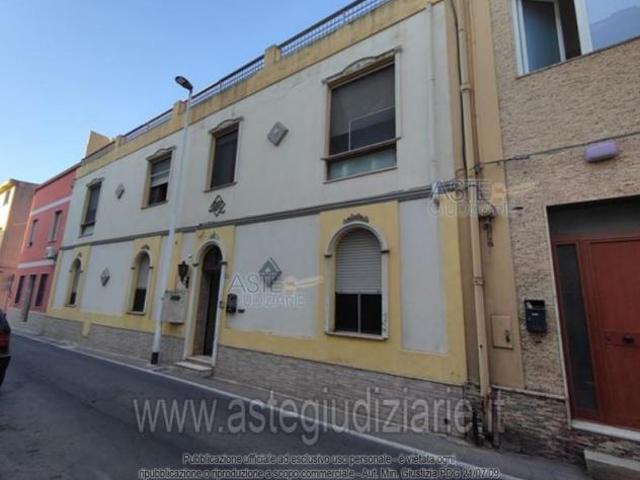 IMMOBILI IMMOBILE RESIDENZIALE Via Trieste, 16