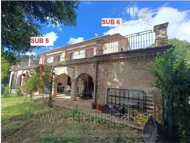 IMMOBILI IMMOBILE RESIDENZIALE Via Valdicerro di Sopra, 3, 60025 Loreto AN, Italia