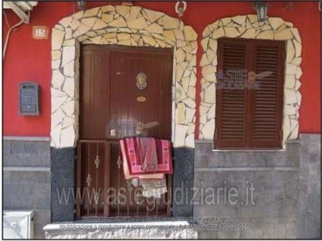 IMMOBILI IMMOBILE RESIDENZIALE Via Valenti, 15