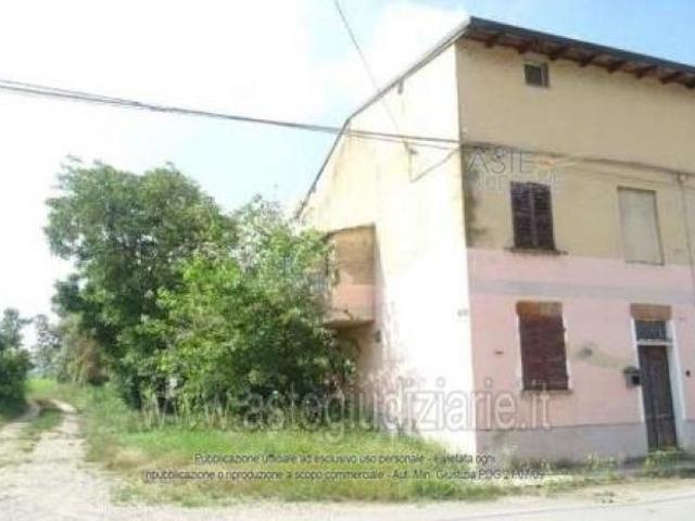 IMMOBILI IMMOBILE RESIDENZIALE Via Villa Biscossi, 21, 27034 Galliavola PV, Italia