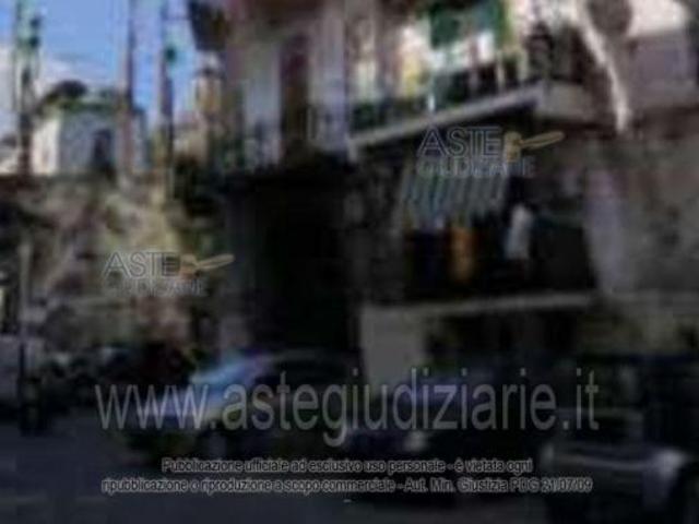 IMMOBILI IMMOBILE RESIDENZIALE Via Vita Alla Sanit, 102, 80136 Napoli NA, Italia