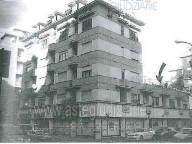 IMMOBILI IMMOBILE RESIDENZIALE Viale dello Statuto, 19, 04100 Latina LT, Italia