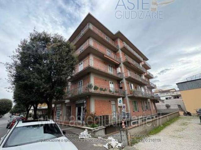 IMMOBILI IMMOBILE RESIDENZIALE Viale Fratelli Cervi n.12
