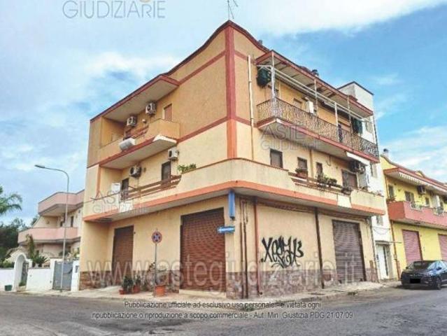 IMMOBILI IMMOBILE RESIDENZIALE Viale Unit d'Italia, 132, 74026 Pulsano TA, Italia