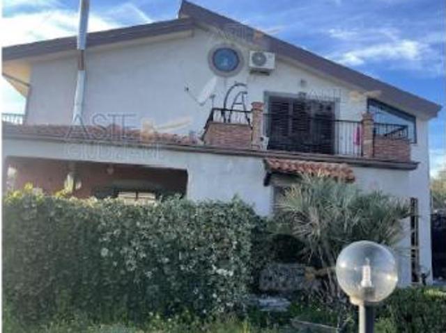 IMMOBILI IMMOBILE RESIDENZIALE Vico Tricoli n. 5/A