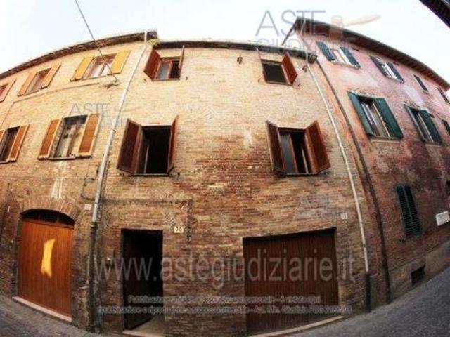 IMMOBILI IMMOBILE RESIDENZIALE Vicolo I S. Agata, 4 6, 60044 Fabriano AN, Italia