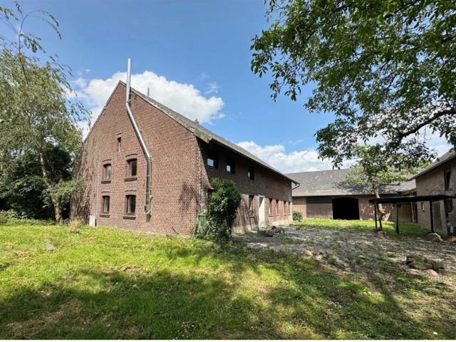 Immobilien Richter: Bauernhaus in ruhiger Lage von Tönisvorst