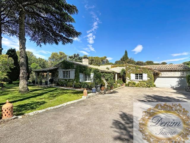 Immobilier de luxe: maison à acheter à Nîmes avec Cédric VI